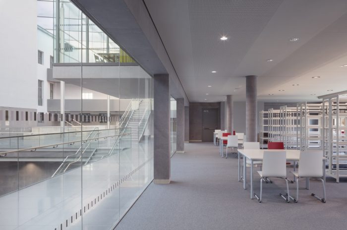 DEU, Köln 10/2019, Chestnutt Niess Architekten, Erweiterungsbau Genoveva- Gymnasium, Köln Bildtechnik: Digital-KB