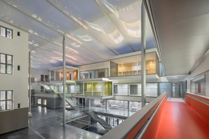 DEU, Köln 10/2019, Chestnutt Niess Architekten, Erweiterungsbau Genoveva- Gymnasium, Köln Bildtechnik: Digital-KB